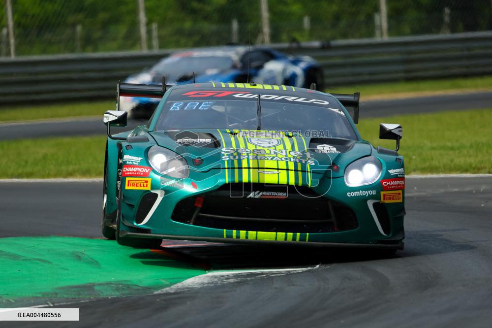 MOTORI - Endurance - GT World Challenge Round 4