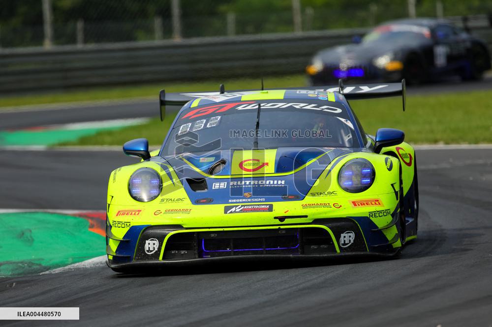 MOTORI - Endurance - GT World Challenge Round 4