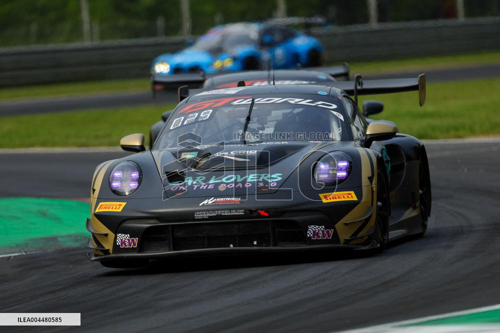 MOTORI - Endurance - GT World Challenge Round 4