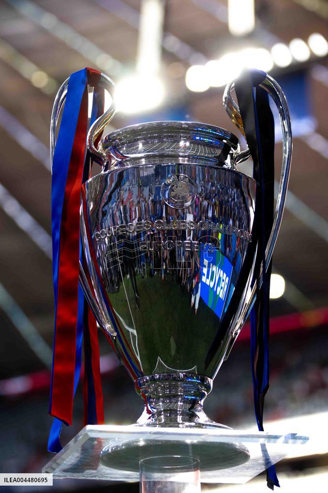 PSG Triumphs At UEFA Champions League Final - Munich