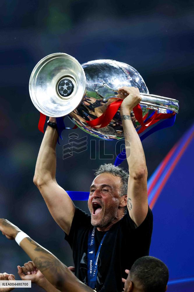 PSG Triumphs At UEFA Champions League Final - Munich