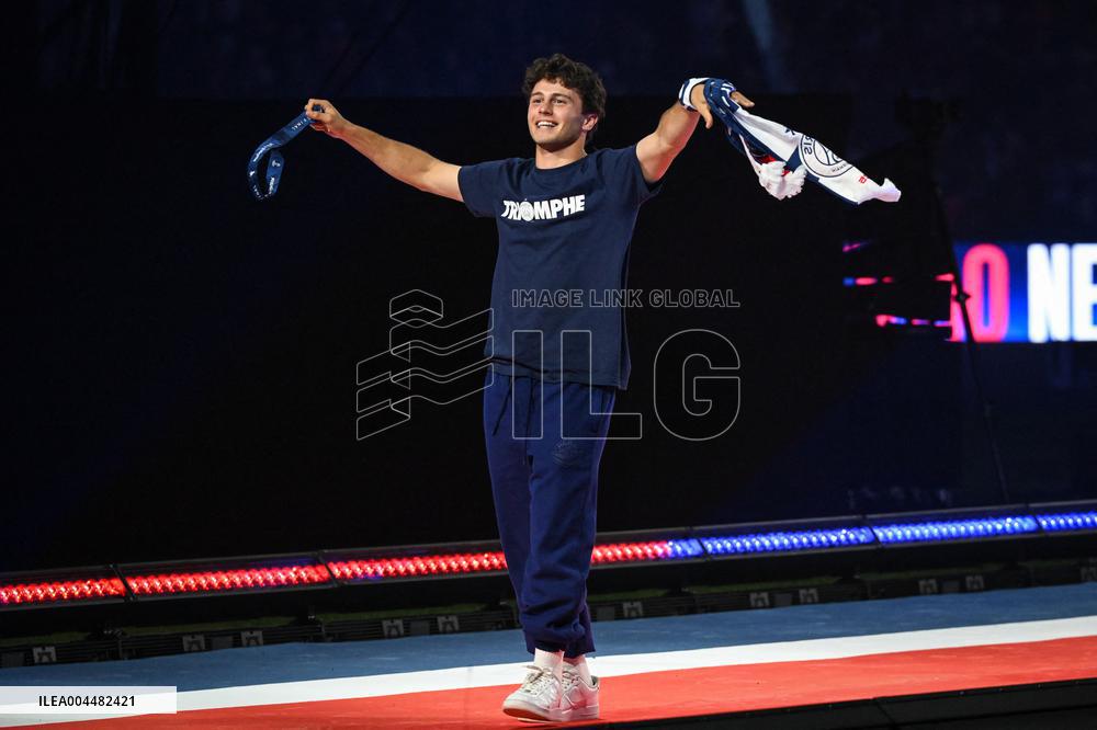 PSG celebrates Champions League trophy at Parc des Princes - FA