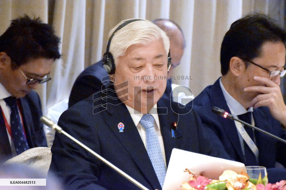 4-way defense talks in Singapore