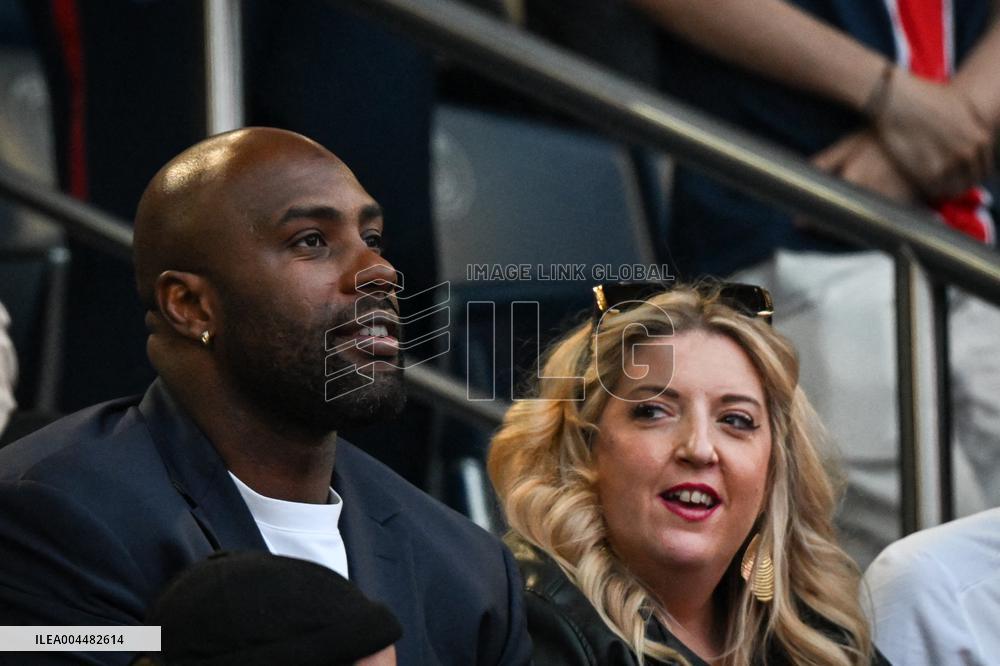 Psg Celebrates Champions League Trophy - Teddy Riner