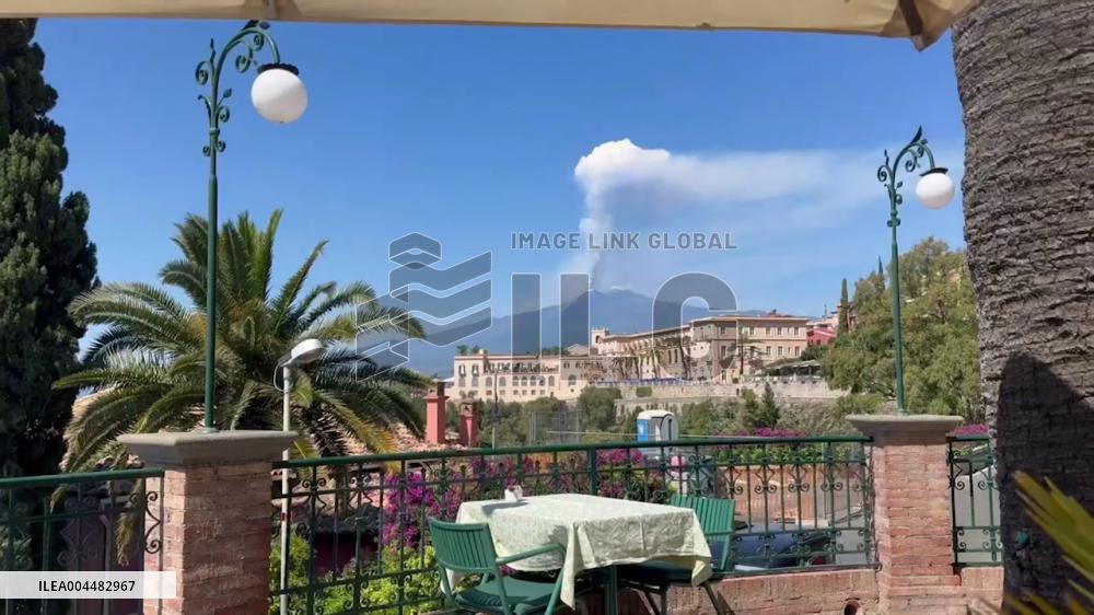 Italy: Mount Etna Erupts, Spewing Smoke and Ash Over Sicily 3