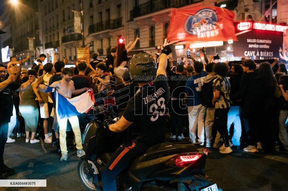 PSG Supporters Celebrate on The Champs Elysees - Paris