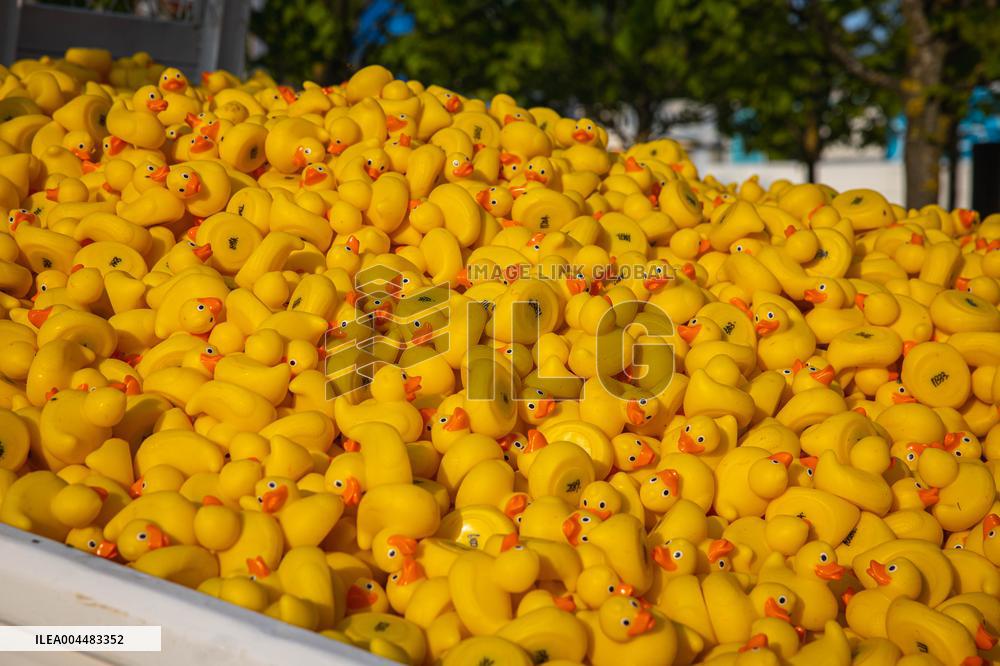 Charity duck rally