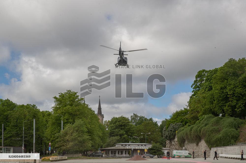 Funeral at Freedom Square