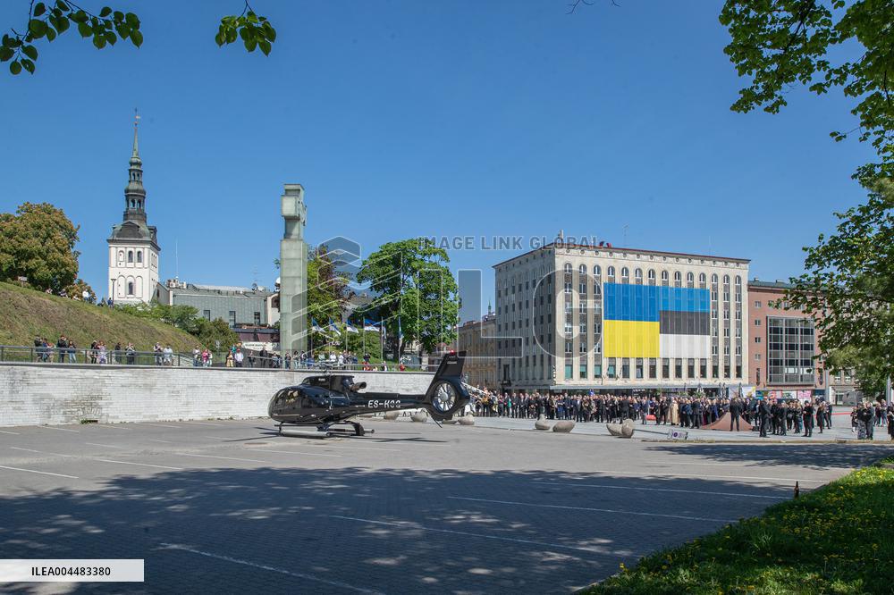 Funeral at Freedom Square