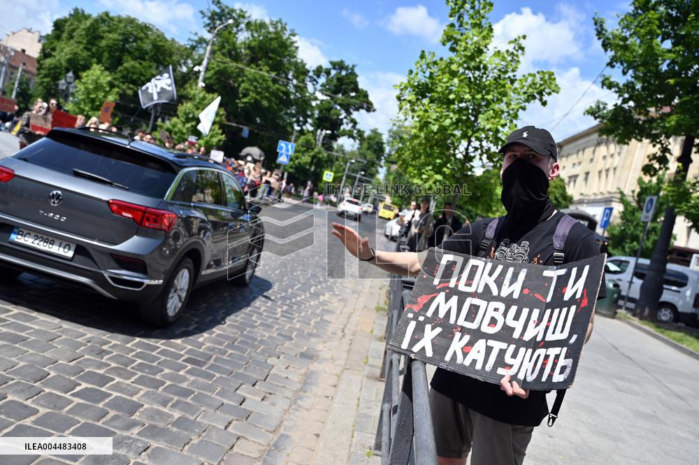 Rally in support of Ukrainian POWs in Lviv