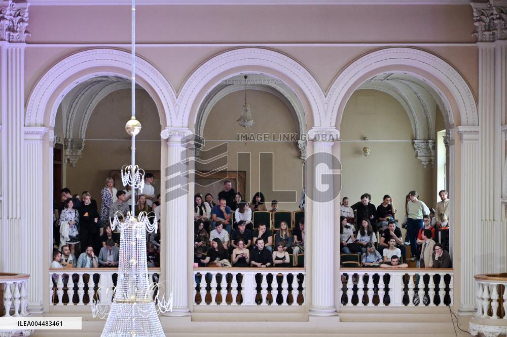 Lecture of Nobel Prize laureate Kip Thorne in Lviv