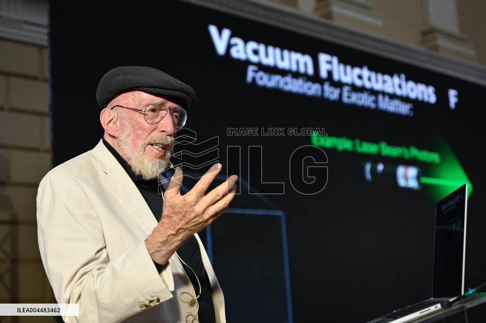 Lecture of Nobel Prize laureate Kip Thorne in Lviv