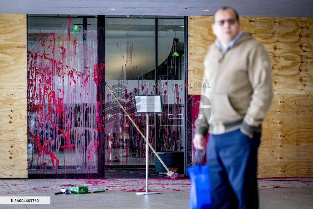 Maersk Office Vandalized by Activists - Rotterdam