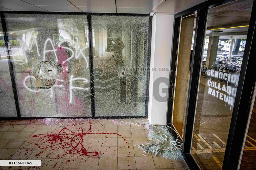 Maersk Office Vandalized by Activists - Rotterdam