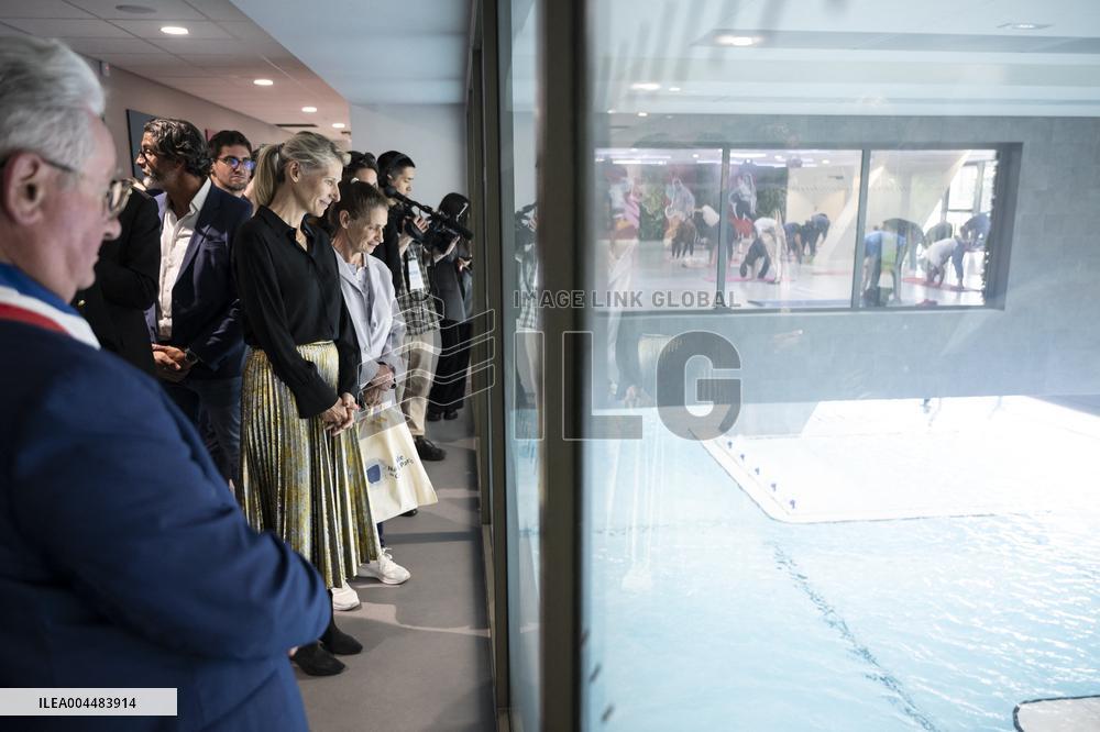 Ministerial Visit To The Olympic Aquatic Centre - Saint Denis