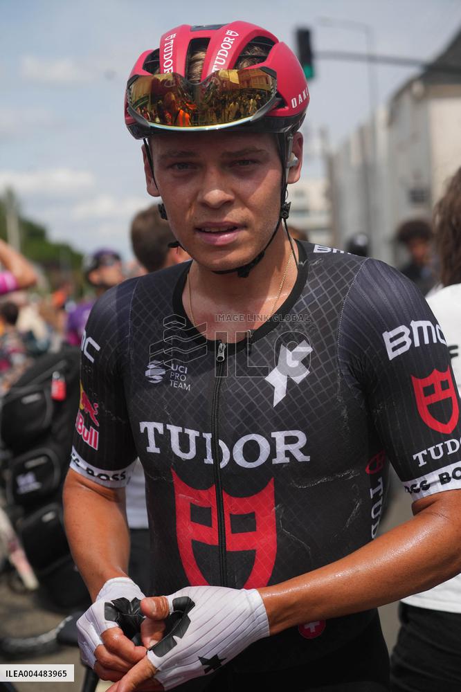 Cycling - Boucles De La Mayenne 2025 - Stage 3