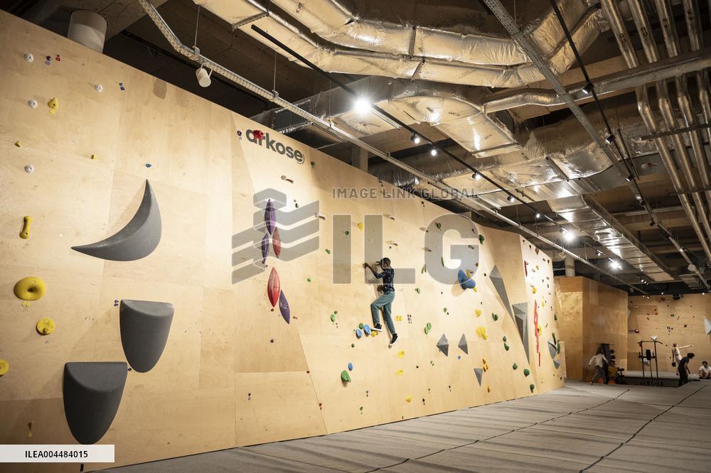 Illustration - Grand Paris Olympic Aquatic Centre