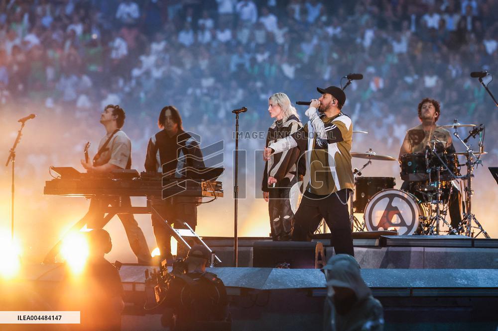 Linkin Park Perform at Final UEFA Champions League - Munich