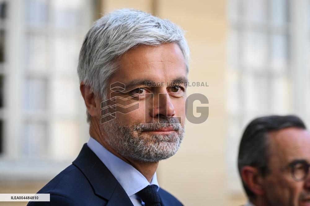 French PM Francois Bayrou meets party leaders in Paris - FA