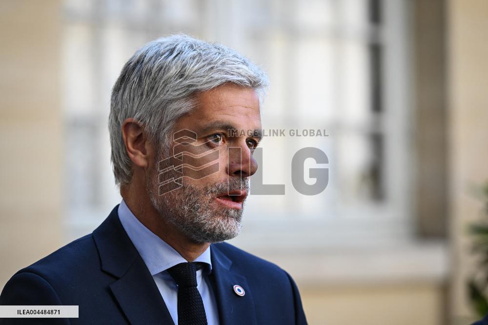 French PM Francois Bayrou meets party leaders in Paris - FA