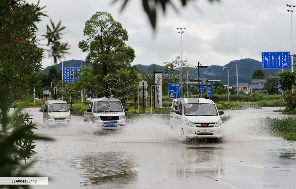 Rainstorm Alert in Guangxi