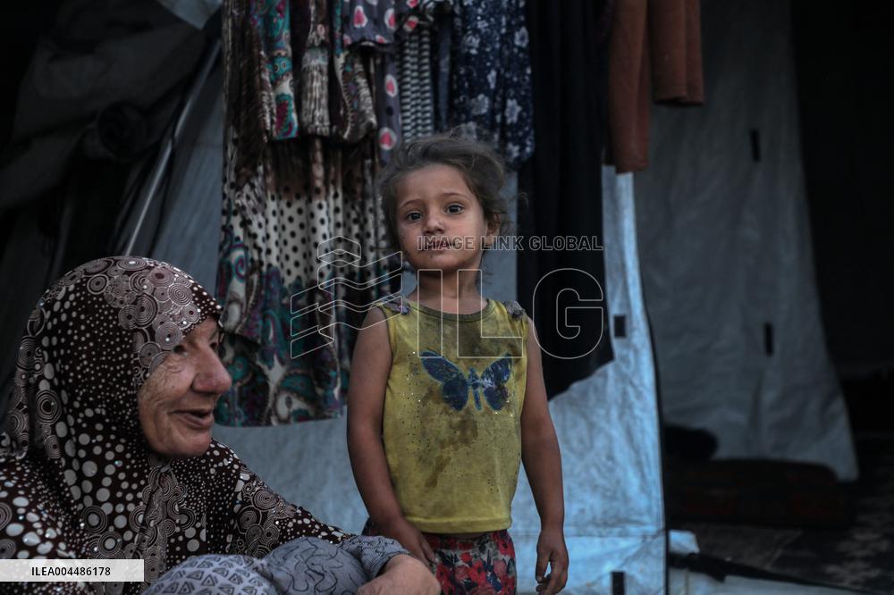 Displaced People In Gaza - Palestine