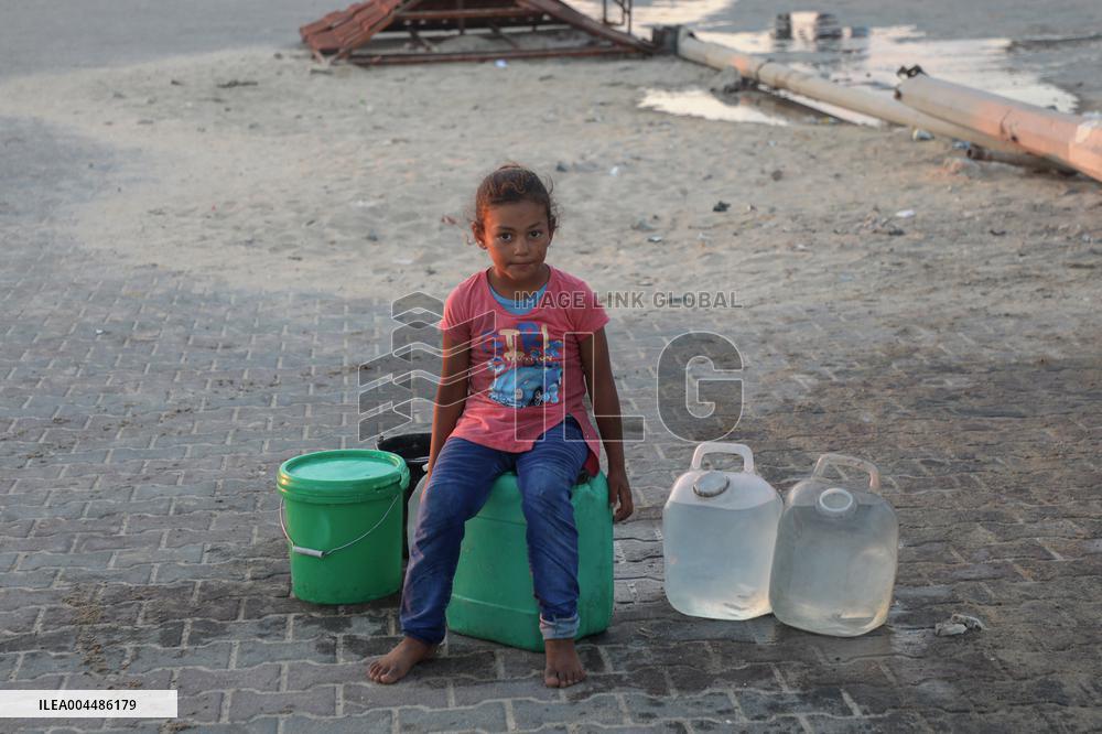 Displaced People In Gaza - Palestine