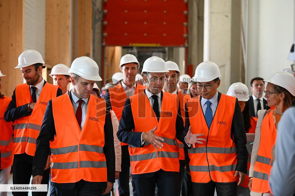 Emmanuel Macron visits the Envision AESC - Douai