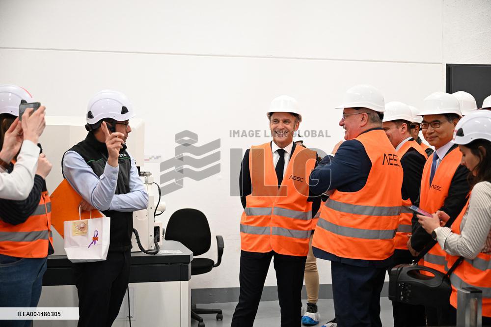 Emmanuel Macron visits the Envision AESC - Douai
