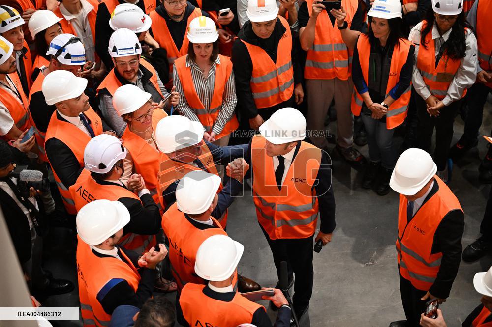 Emmanuel Macron visits the Envision AESC - Douai