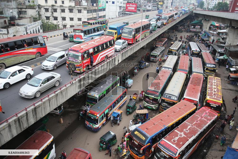 Traffic Jam Paralyzes Dhaka - Bangladesh