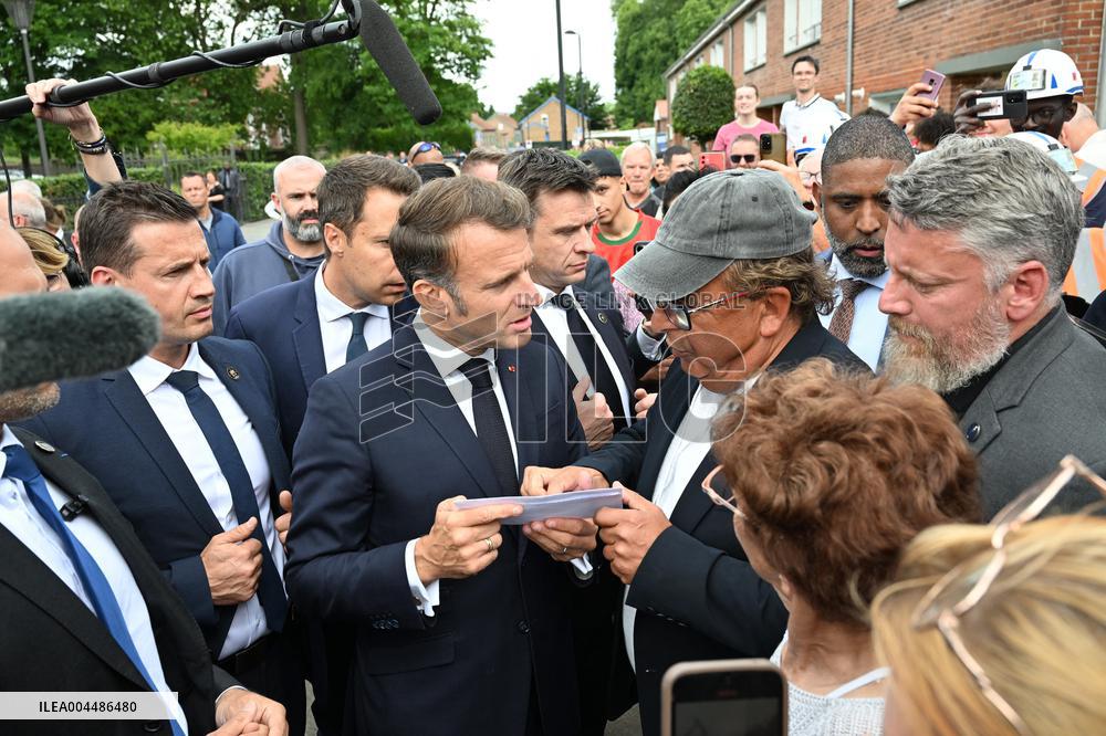 Emmanuel Macron Inaugurates Maison France Services - Wallers