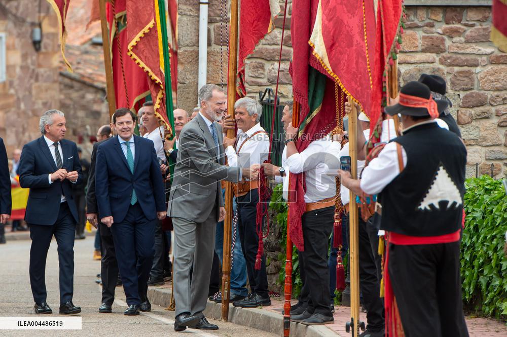 Royals At The 1200th Anniversary Of The Charter of Branosera - Spain