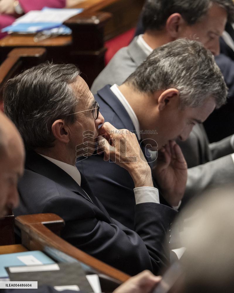 Questions To The Government - Paris