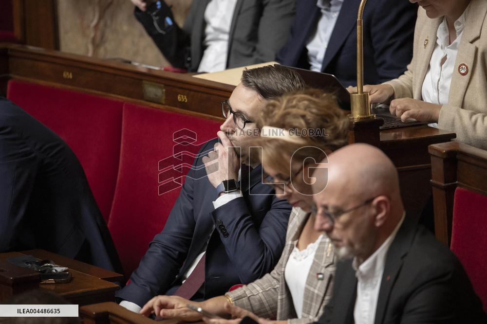 Questions To The Government - Paris