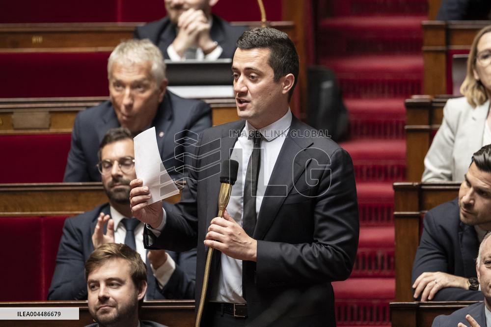 Questions To The Government - Paris