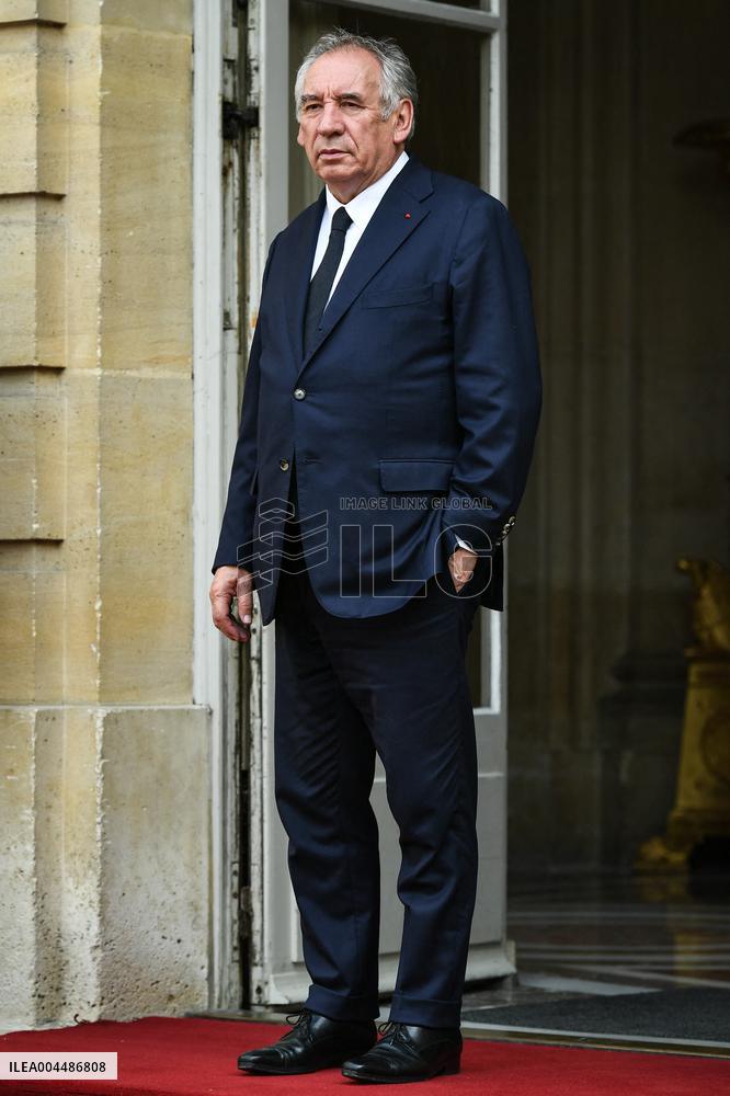 French PM Francois Bayrou welcomes Ukrainian PM Denys Shmyhal in Paris - FA