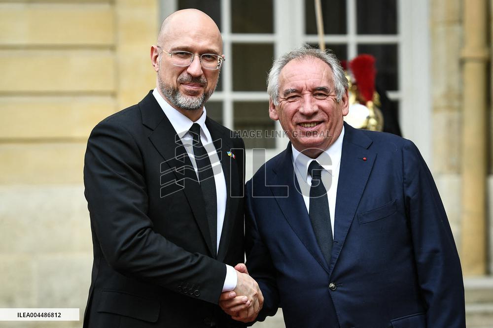 French PM Francois Bayrou welcomes Ukrainian PM Denys Shmyhal in Paris - FA