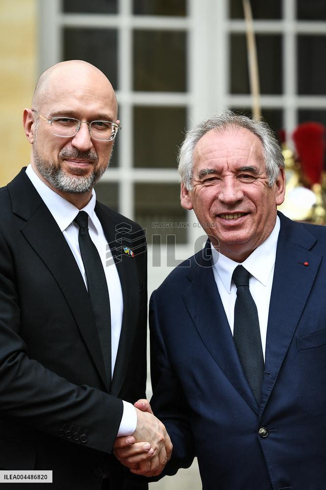 French PM Francois Bayrou welcomes Ukrainian PM Denys Shmyhal in Paris - FA