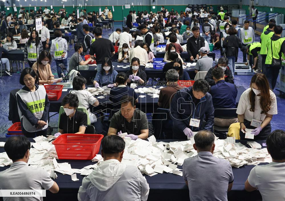 Liberal Lee Jae-Myung Wins South Korea Presidency - Seoul