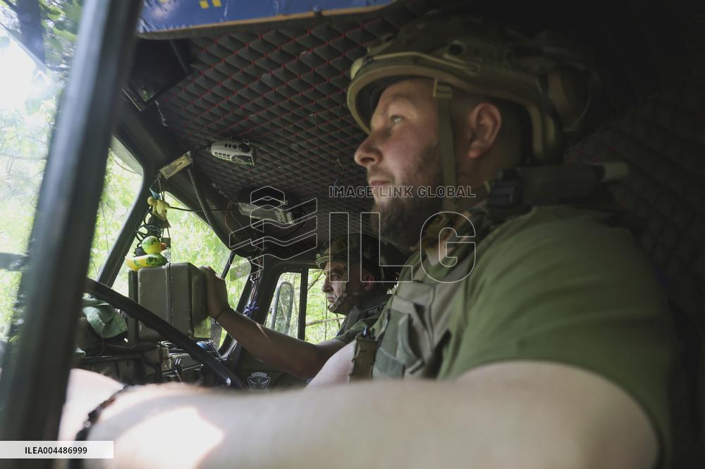 Combat work of Ukraines 30th Mechanized Brigade in Donetsk region