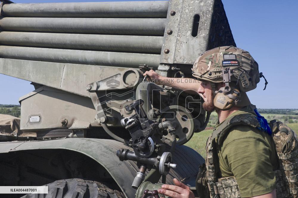 Combat work of Ukraines 30th Mechanized Brigade in Donetsk region