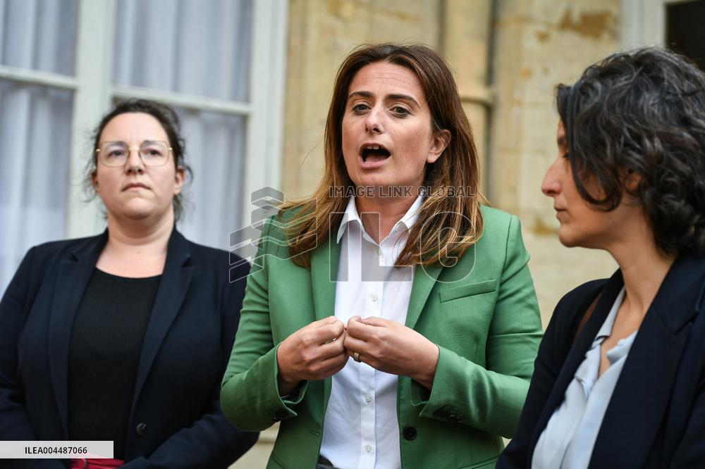 French PM Francois Bayrou receives party leaders in Paris - FA