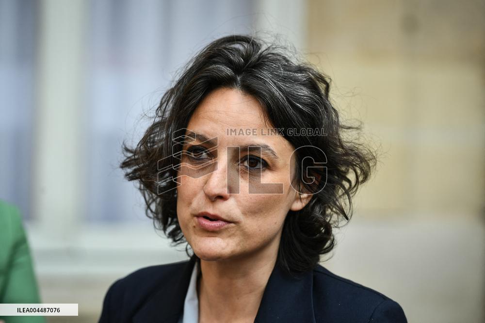 French PM Francois Bayrou receives party leaders in Paris - FA