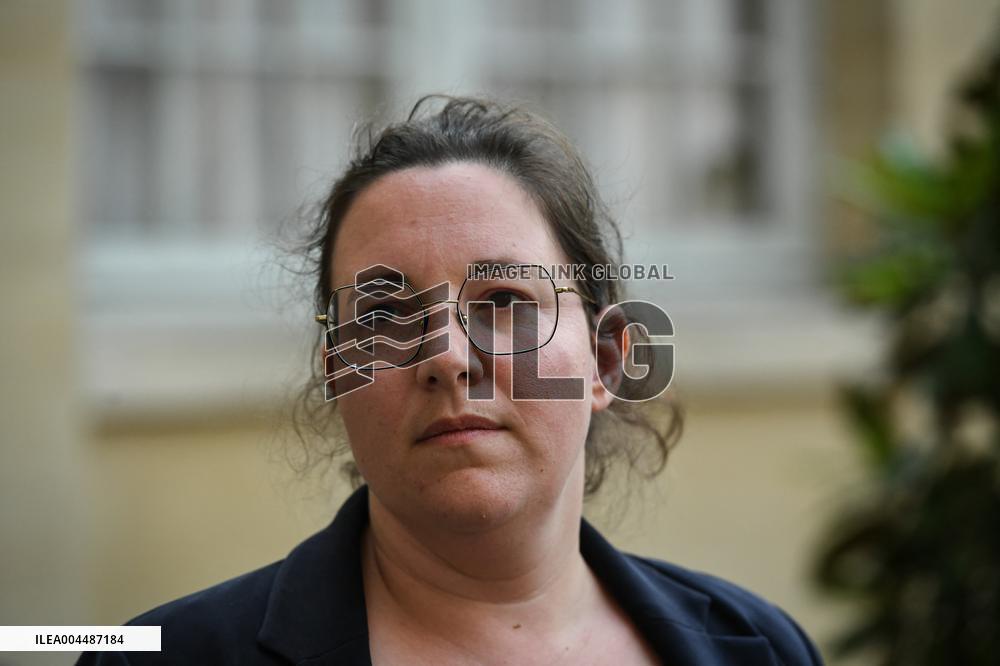 French PM Francois Bayrou receives party leaders in Paris - FA