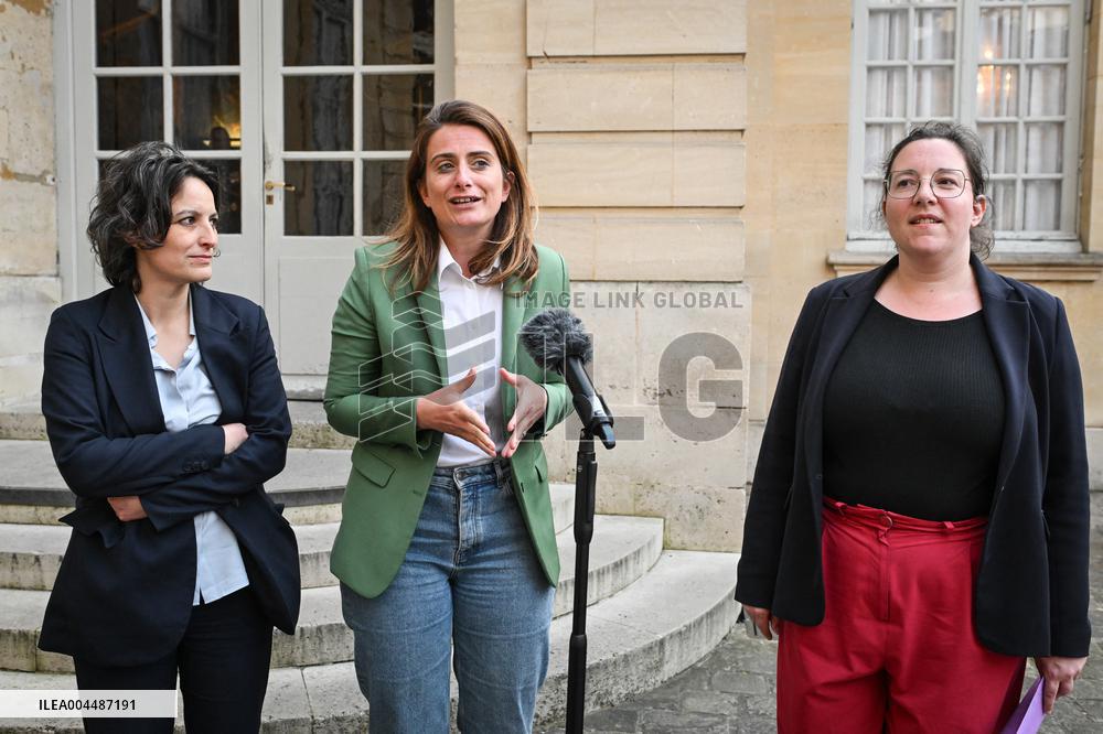 French PM Francois Bayrou receives party leaders in Paris - FA