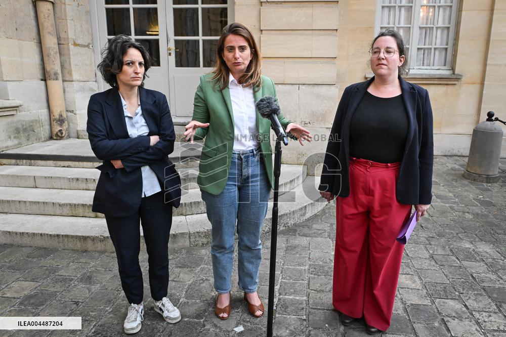 French PM Francois Bayrou receives party leaders in Paris - FA