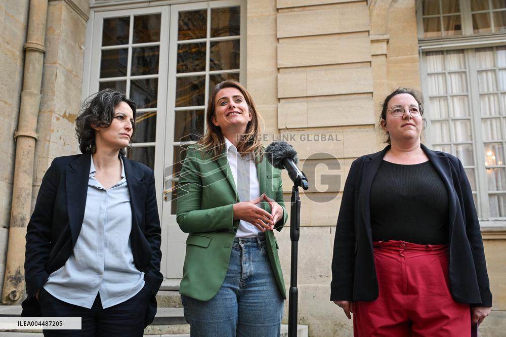 French PM Francois Bayrou receives party leaders in Paris - FA