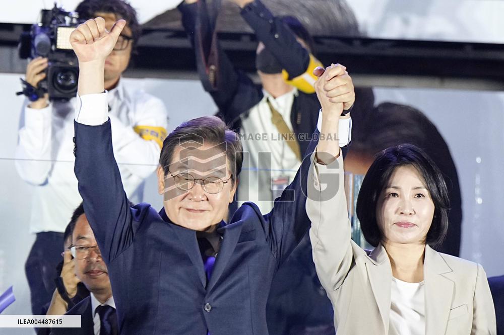 Lee wins S. Korea presidential election