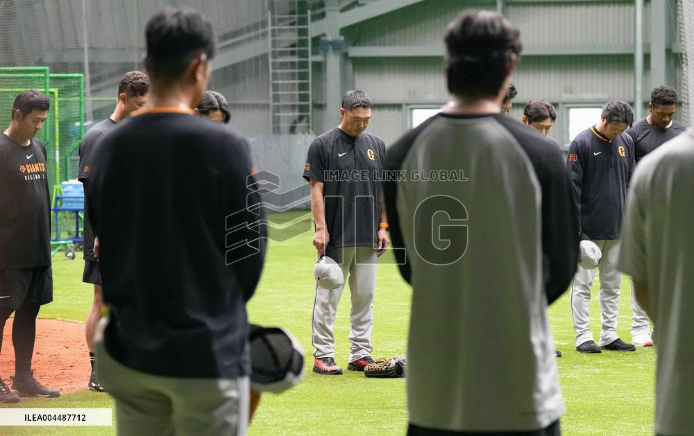 Japanese baseball legend Nagashima dies at 89